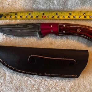 NEW Damascus Steel knife With sheath8" overall 4" blade